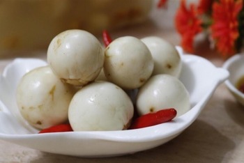 đậu hủ lướt ván